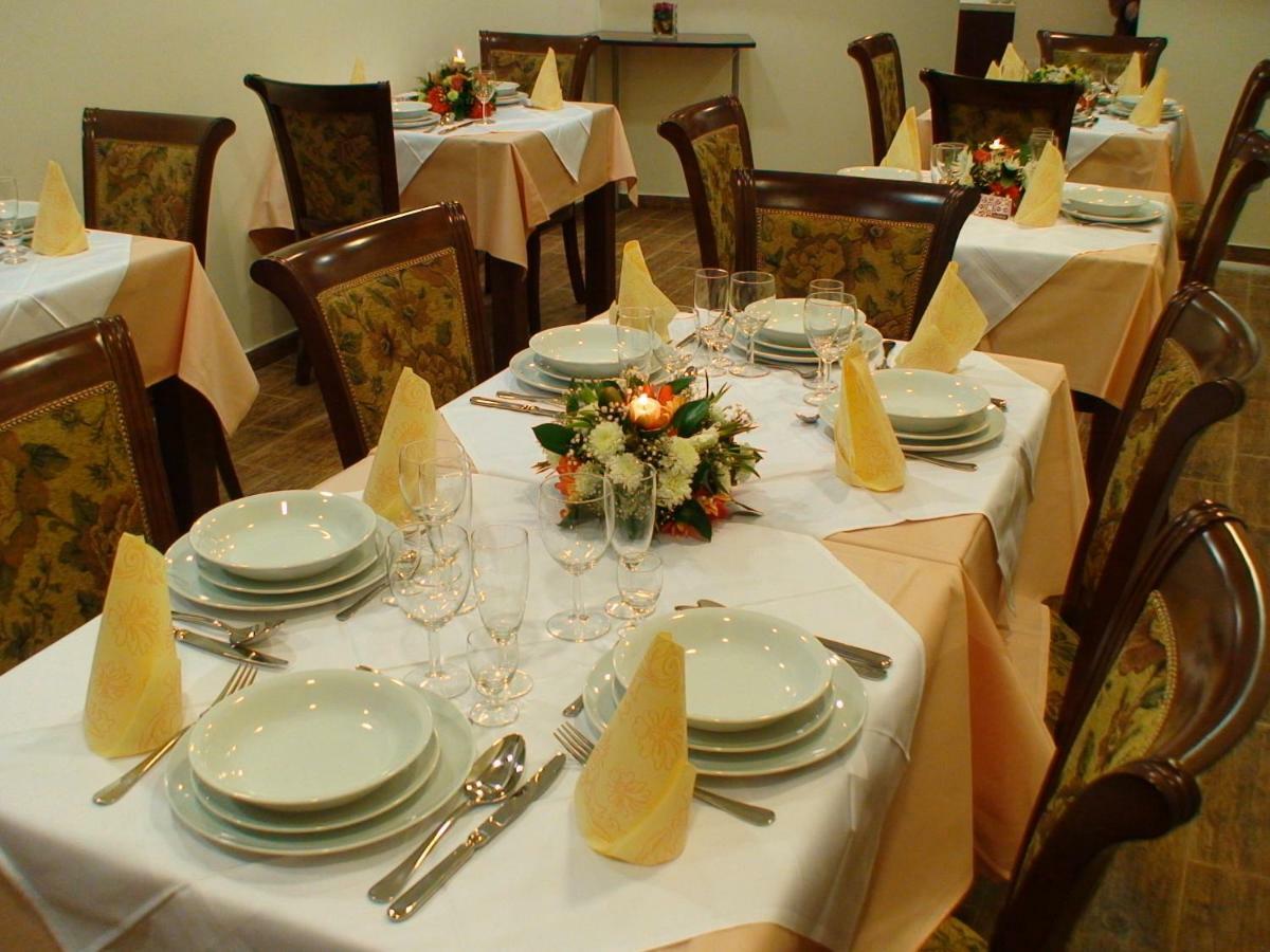 Mali Hotel Bambis Ποντγορίτσα Εξωτερικό φωτογραφία